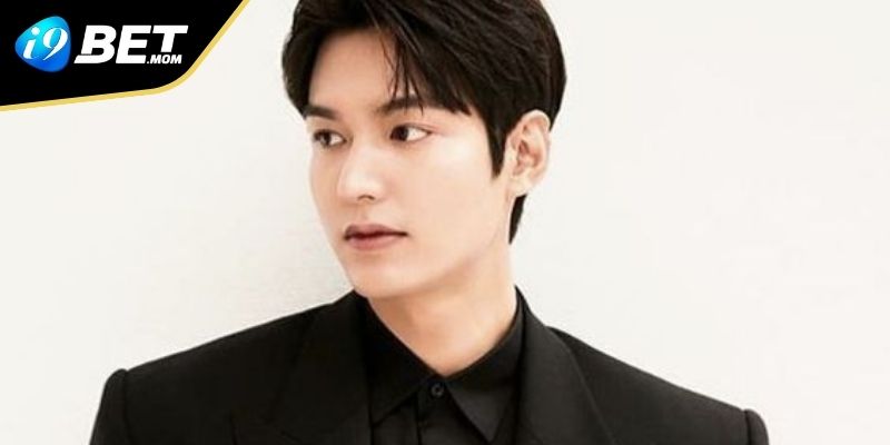 Khái quát về cuộc đời vị tác giả tài ba này